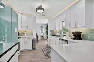 5270 Berkeley Dr, Naples, FL 34112 - Photo 17