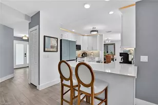 5270 Berkeley Dr, Naples, FL 34112 - Photo 13