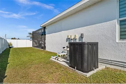1017 NW 15th Ter, Cape Coral, FL 33993 - Photo 37