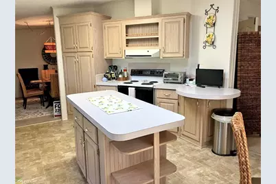 26303 Atlanta Dr, Bonita Springs, FL 34135 - Photo 9