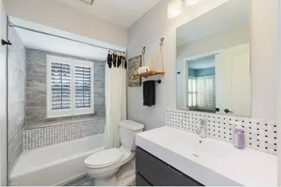 5131 Kristin Ct, Naples, FL 34105 - Photo 15