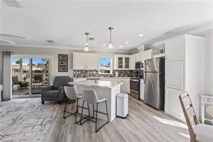 37 Ronald Dr, Fort Myers, FL 33908 - Photo 13