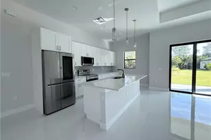 2266 Desoto Blvd S, Naples, FL 34117 - Photo 5