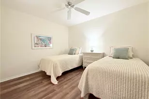 8355 Heritage Links Ct, Naples, FL 34112 - Photo 15