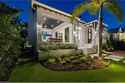 575 13th Ave S, Naples, FL 34102 - Photo 3