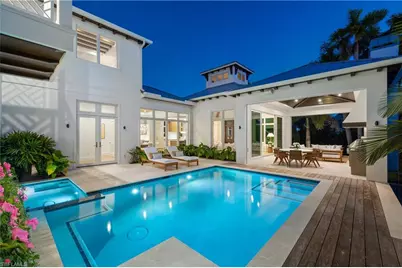 575 13th Ave S, Naples, FL 34102 - Photo 1