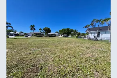 3937 SW 26th Ct, Cape Coral, FL 33914 - Photo 3