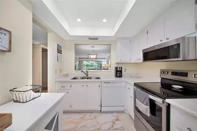 3150 Binnacle Dr #207, Naples, FL 34103 - Photo 7