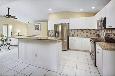 214 Marseille Dr, Naples, FL 34112 - Photo 5