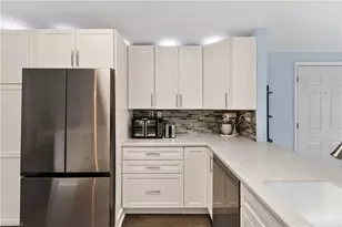 26821 Sammoset Way, Bonita Springs, FL 34135 - Photo 7