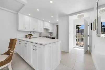 900 8th Ave S #105, Naples, FL 34102 - Photo 11