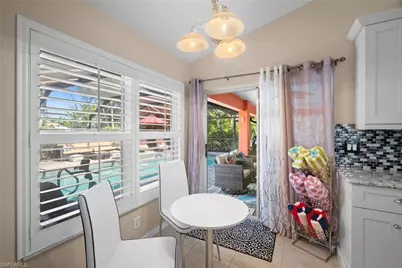 2215 SW 51st St, Cape Coral, FL 33914 - Photo 9