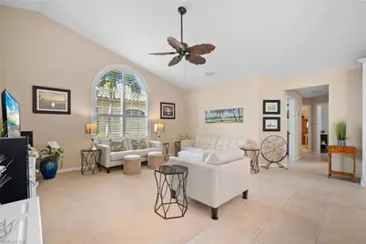 2215 SW 51st St, Cape Coral, FL 33914 - Photo 15