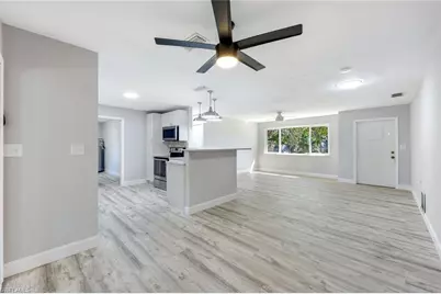 4862 Catalina Dr, Naples, FL 34112 - Photo 13