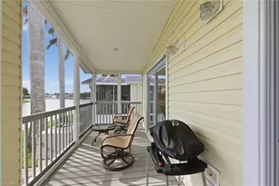 1055 Diamond Lake Cir, Naples, FL 34114 - Photo 25