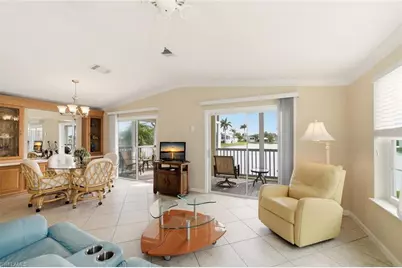 1055 Diamond Lake Cir, Naples, FL 34114 - Photo 5