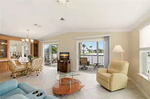 1055 Diamond Lake Cir, Naples, FL 34114 - Photo 5