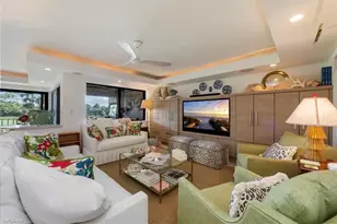 107 Clubhouse Ln, Naples, FL 34105 - Photo 1