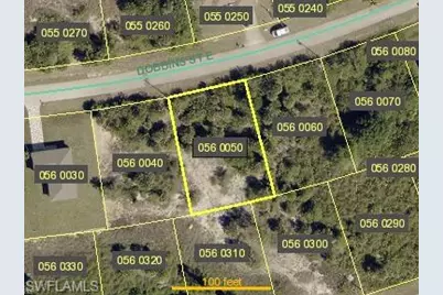 926 Dobbins St E, Lehigh Acres, FL 33974 - Photo 1