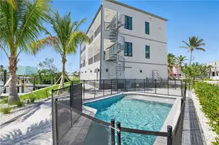 855 Lagoon St, Fort Myers Beach, FL 33931 - Photo 3