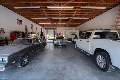 60 25th Ave NW, Naples, FL 34120 - Photo 33