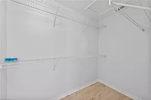 1084 Hampton Cir, Naples, FL 34105 - Photo 27