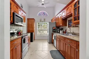 164 Sabal Lake Dr, Naples, FL 34104 - Photo 7