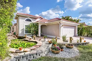 164 Sabal Lake Dr, Naples, FL 34104 - Photo 3