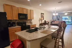 10709 Crossback Ln, Lehigh Acres, FL 33936 - Photo 11