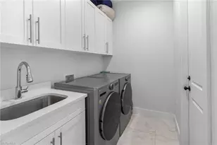 2406 37th Ave NE, Naples, FL 34120 - Photo 19