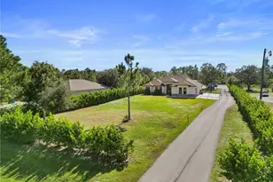 2406 37th Ave NE, Naples, FL 34120 - Photo 25