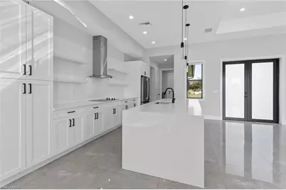 2740 35th Ave NE, Naples, FL 34120 - Photo 7