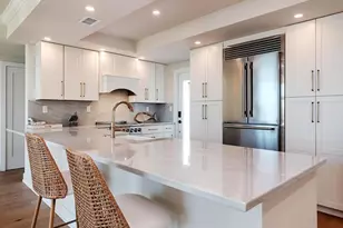 400 Park Shore Dr, Naples, FL 34103 - Photo 7