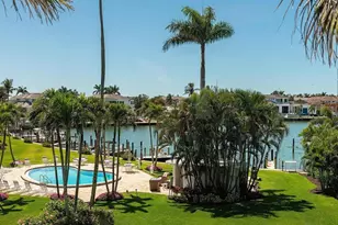 400 Park Shore Dr, Naples, FL 34103 - Photo 1