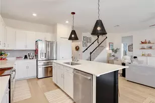 2270 Avocado Ln, Naples, FL 34120 - Photo 15