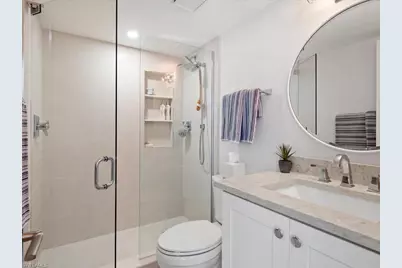 2386 Gulf Shore Blvd N #104, Naples, FL 34103 - Photo 17