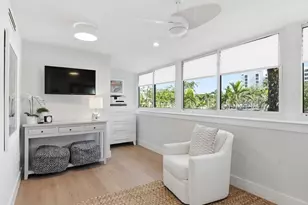 2386 Gulf Shore Blvd N, Naples, FL 34103 - Photo 19