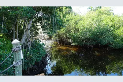 123 Standish Cir, North Fort Myers, FL 33903 - Photo 5