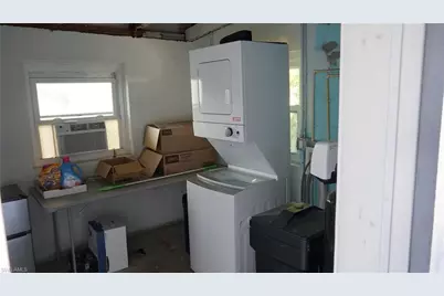 123 Standish Cir, North Fort Myers, FL 33903 - Photo 17