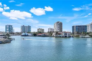 300 Park Shore Dr, Naples, FL 34103 - Photo 31