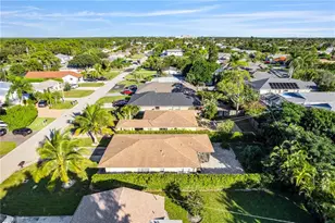 640 110th Ave N, Naples, FL 34108 - Photo 35