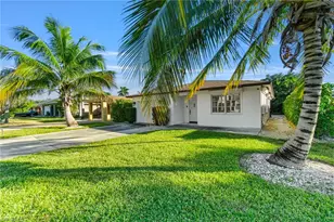 640 110th Ave N, Naples, FL 34108 - Photo 3