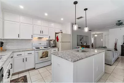 640 110th Ave N, Naples, FL 34108 - Photo 11