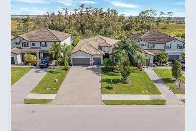 17562 Elkgrove Ln, Estero, FL 33928 - Photo 27