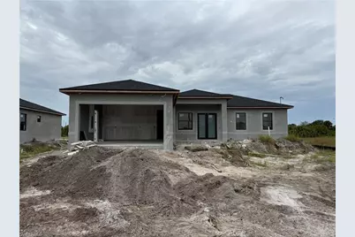 914 Manresa Ave S, Lehigh Acres, FL 33974 - Photo 1