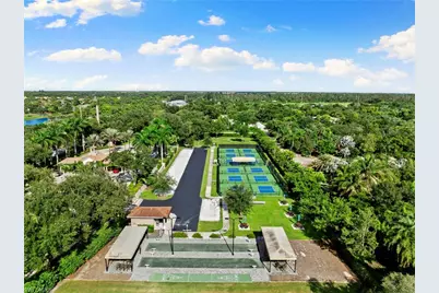 19013 Ridgepoint Dr, Estero, FL 33928 - Photo 37