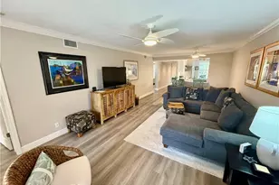 300 Horse Creek Dr, Naples, FL 34110 - Photo 7