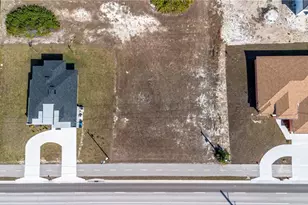 1241 Kismet Pkwy W, Cape Coral, FL 33993 - Photo 5