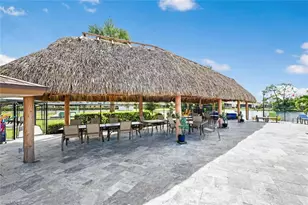 542 Charlemagne Blvd, Naples, FL 34112 - Photo 33