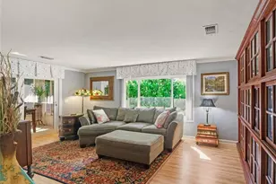 542 Charlemagne Blvd, Naples, FL 34112 - Photo 5